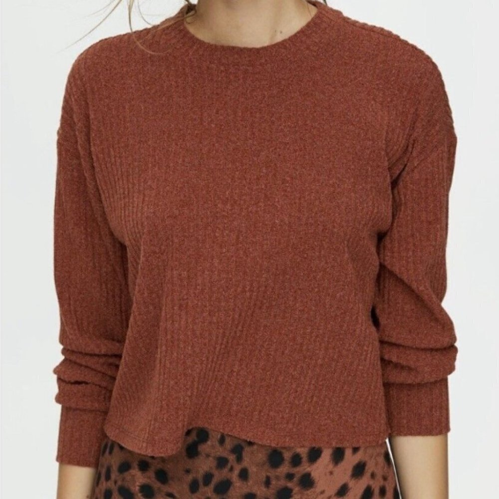 Aritzia Wilfred Free  Pumpkin Brown Orange Rudko Longsleeve Crew Neck size XXS